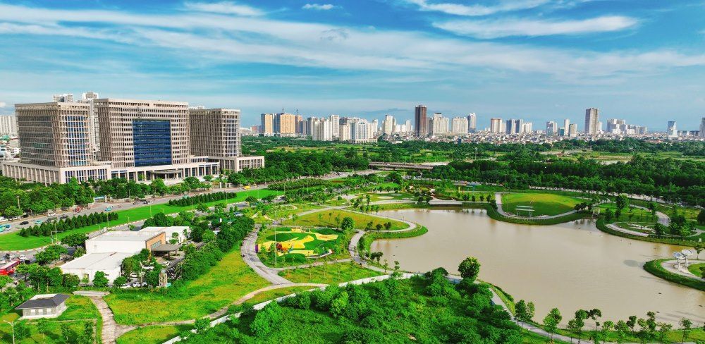 Công viên Mễ Trì – Hành trình khám phá thiên nhiên xanh giữa lòng Hà Nội