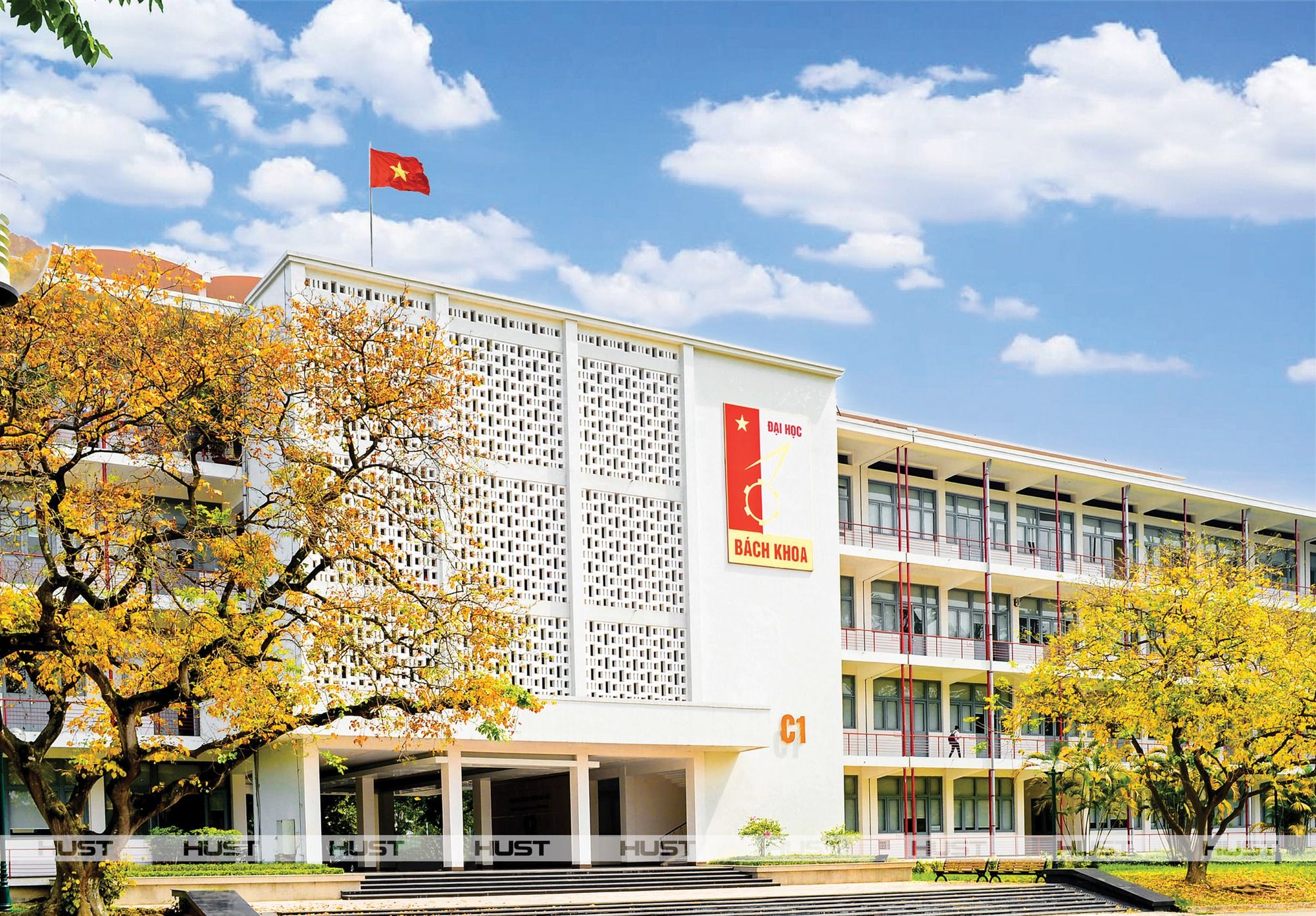 Trường Đại học Bách Khoa Hà Nội: Hành trình khám phá điểm đến tri thức giữa lòng Thủ đô