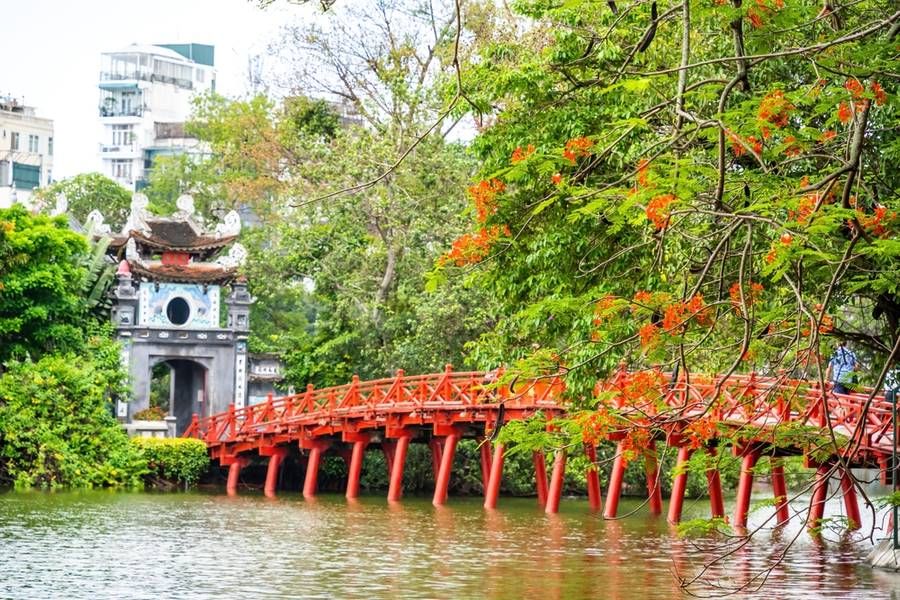 Đền Ngọc Sơn – Hành trình khám phá biểu tượng tâm linh giữa lòng Hà Nội
