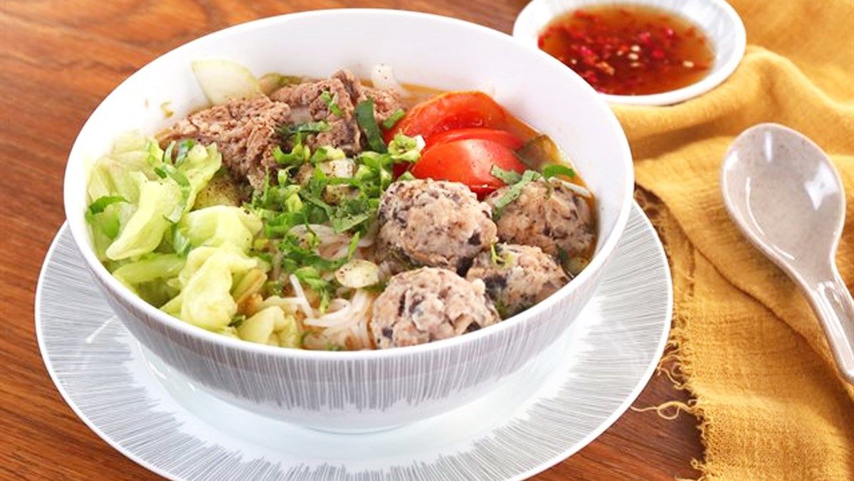 Bún Dọc Mùng: Bí quyết chế biến món ăn đậm chất Hà Nội