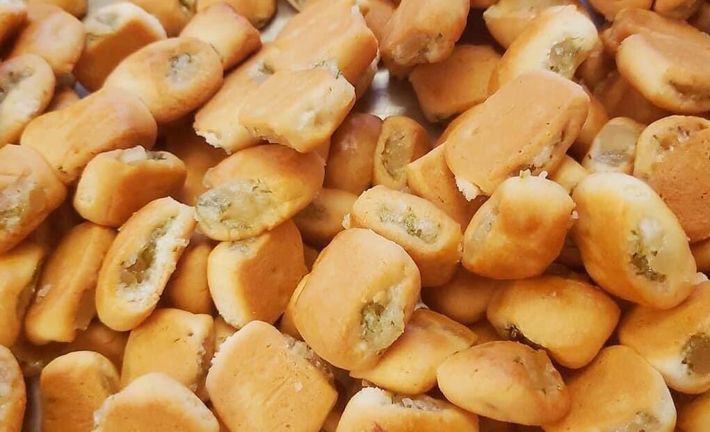 Bánh Chả: Linh Hồn Ẩm Thực Đất Thăng Long