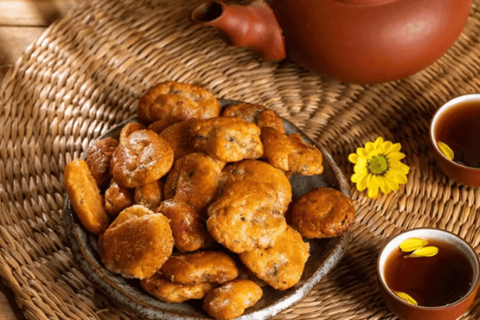 Bánh Chả: Linh Hồn Ẩm Thực Đất Thăng Long