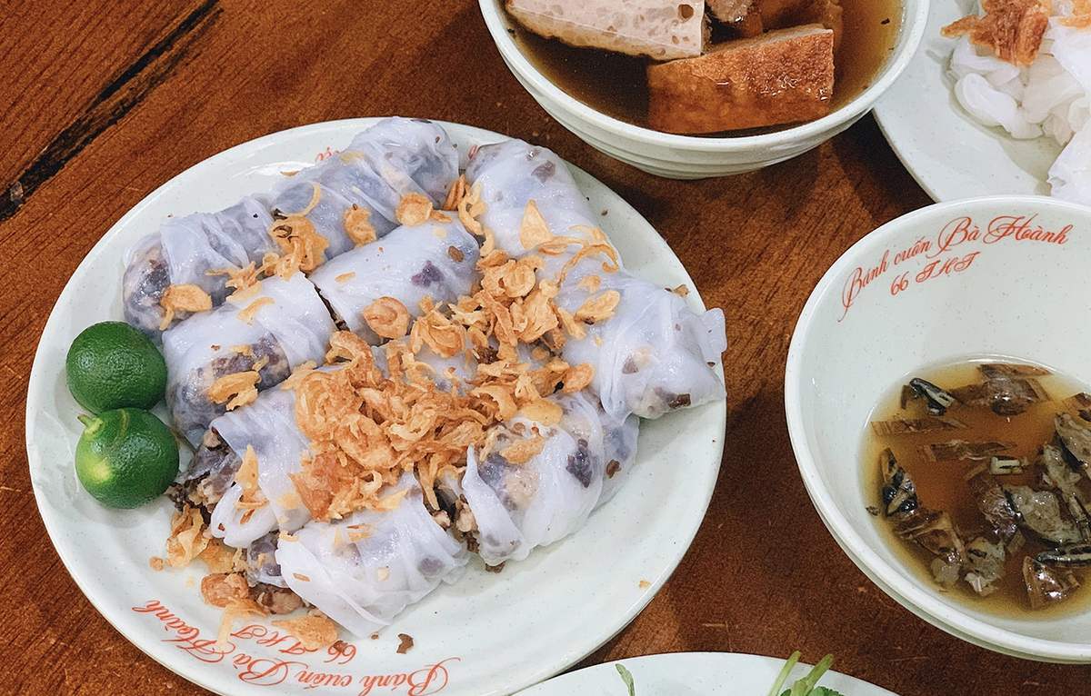 Bánh Cuốn Bà Hoành – Hành Trình Khám Phá Hương Vị Truyền Thống Hà Nội