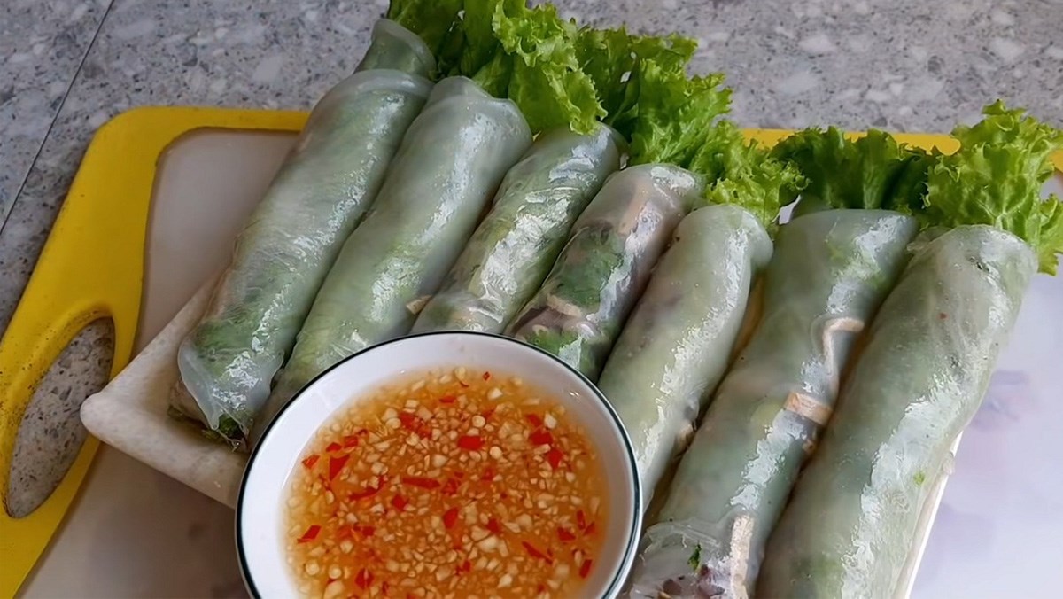 Bánh cuốn chay: Sự lựa chọn hoàn hảo cho thực khách yêu thích ẩm thực thuần khiết