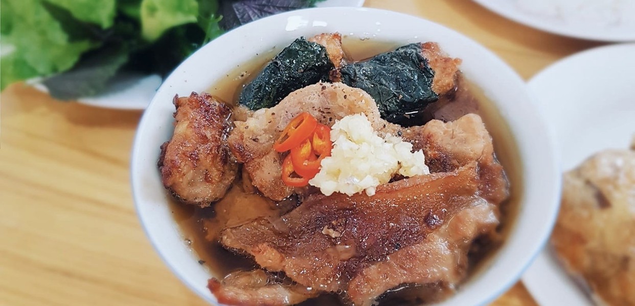 Bún chả Hàng Mành: Món ăn chuẩn gốc ngon nhất Hà thành