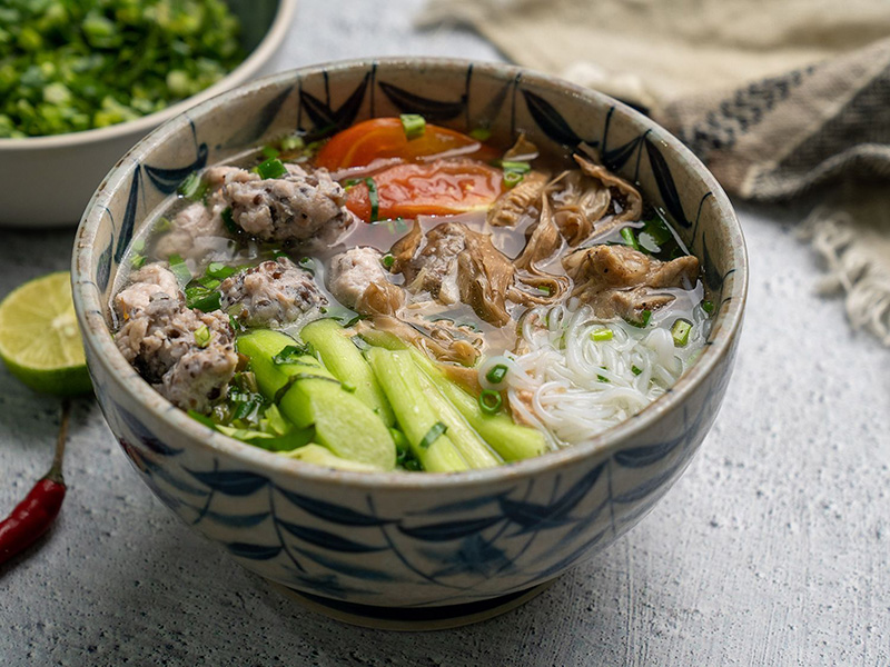 Bún Dọc Mùng: Bí quyết chế biến món ăn đậm chất Hà Nội