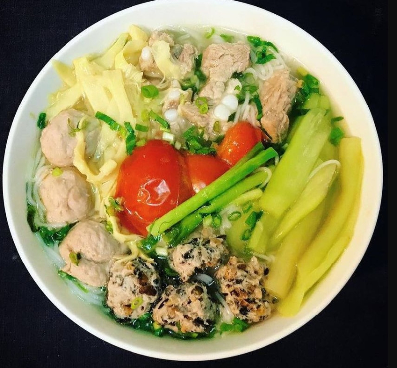 Bún Dọc Mùng: Bí quyết chế biến món ăn đậm chất Hà Nội