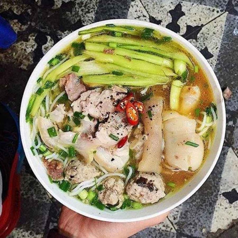 Bún Dọc Mùng: Bí quyết chế biến món ăn đậm chất Hà Nội