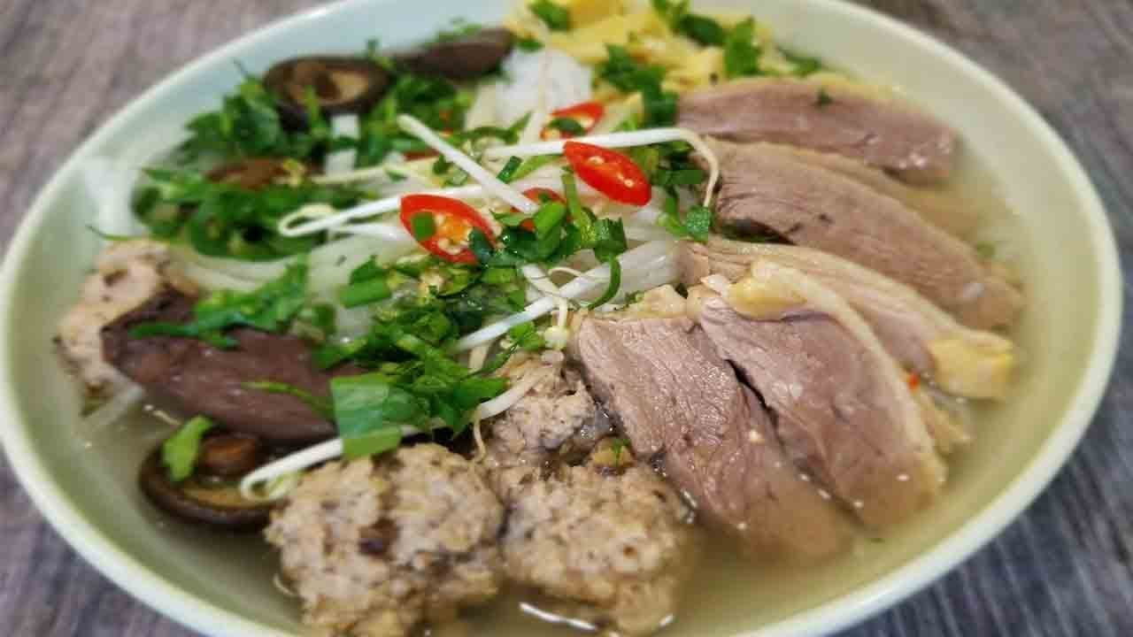 Bún ngan: Tinh hoa ẩm thực khó quên của Hà Nội