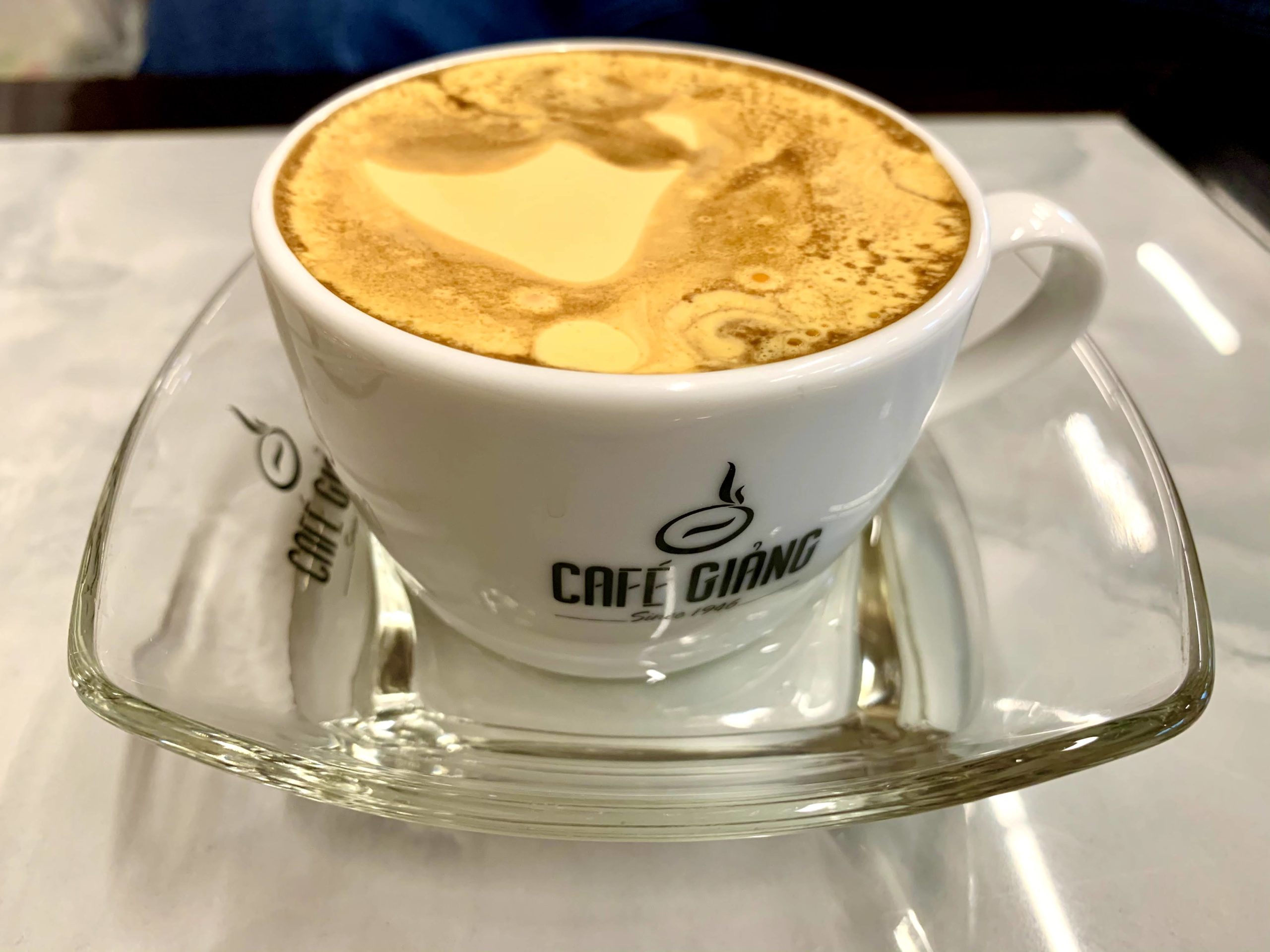 Café Giảng – Trứng nổi tiếng: Hành Trình Khám Phá Một Biểu Tượng Văn Hóa Hà Nội
