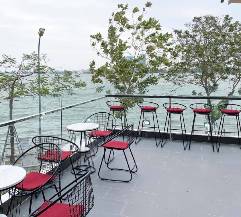 Cafe Hồ Tây Top Những Quán Cafe Chạm Đỉnh Cảm Xúc Giữa Lòng Hà Nội