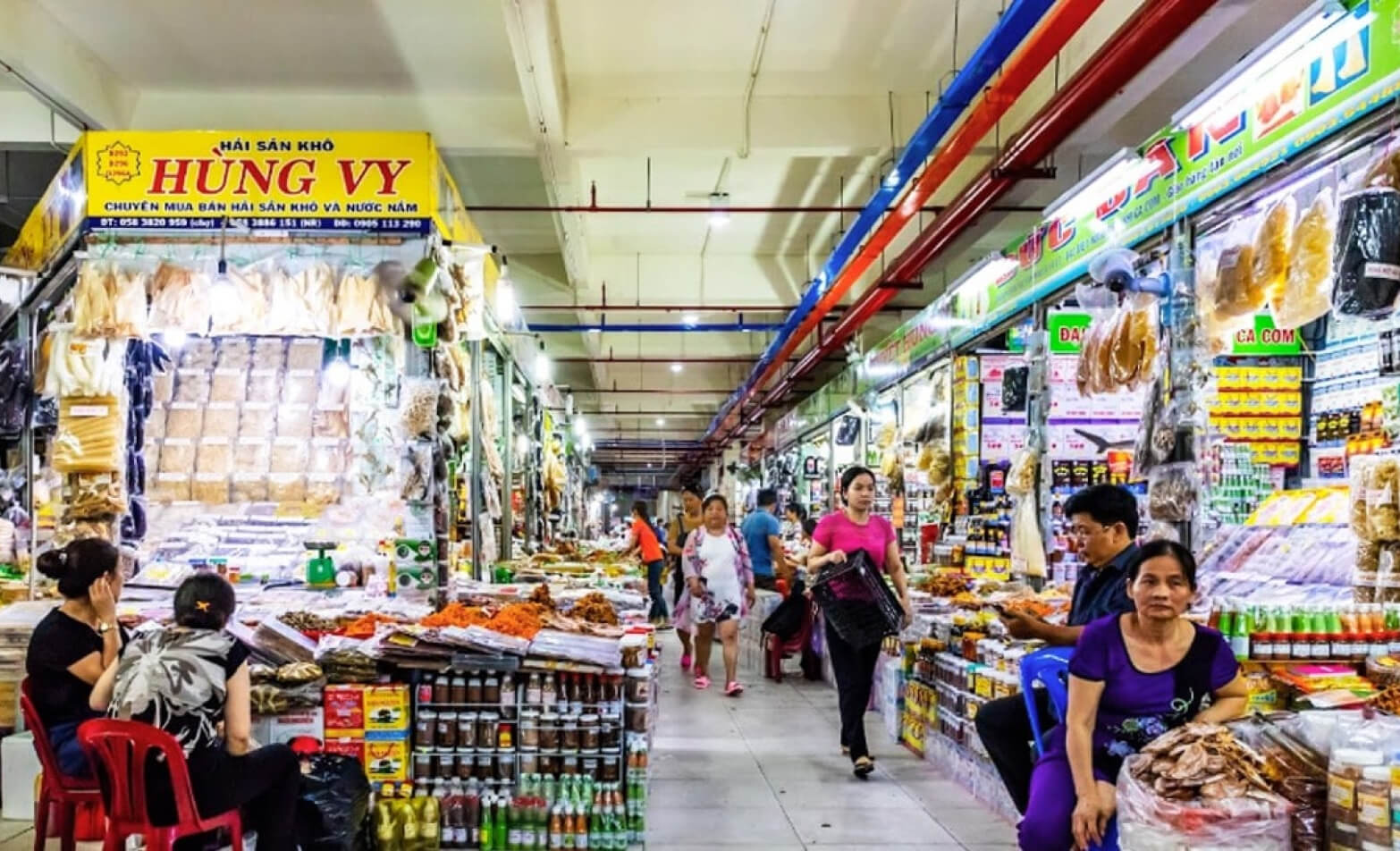 Chợ Xóm Mới: Ngôi chợ cổ kính xác lập kỷ lục ở Hà Nội