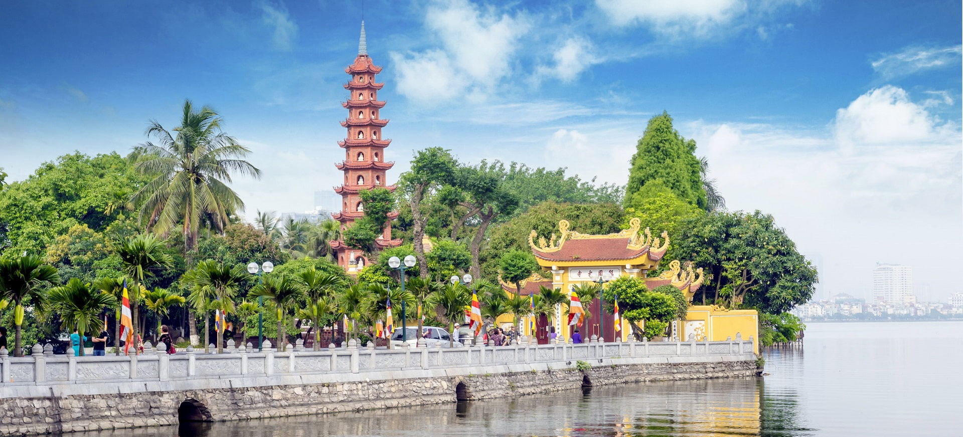 Chùa Trấn Quốc cổ tự ngàn năm linh thiêng bậc nhất Hà Nội