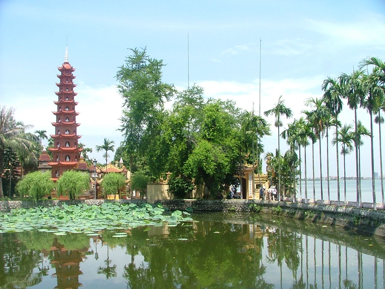 Chùa Trấn Quốc cổ tự ngàn năm linh thiêng bậc nhất Hà Nội