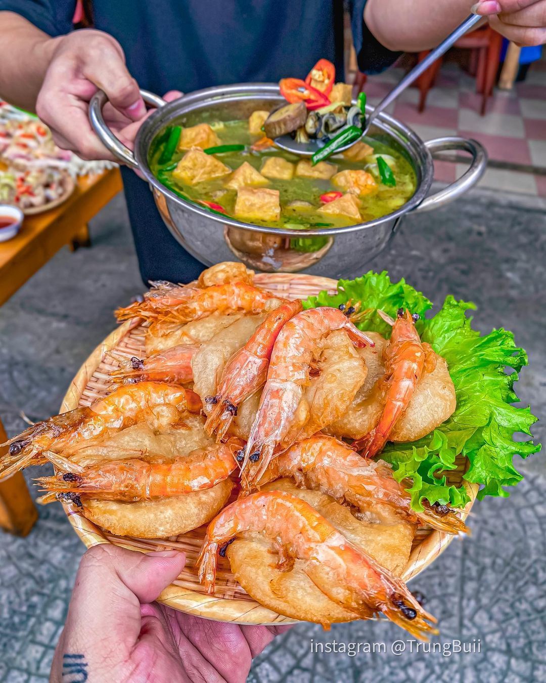 Công thức làm bánh tôm hồ tây thơm ngon, giòn rụm