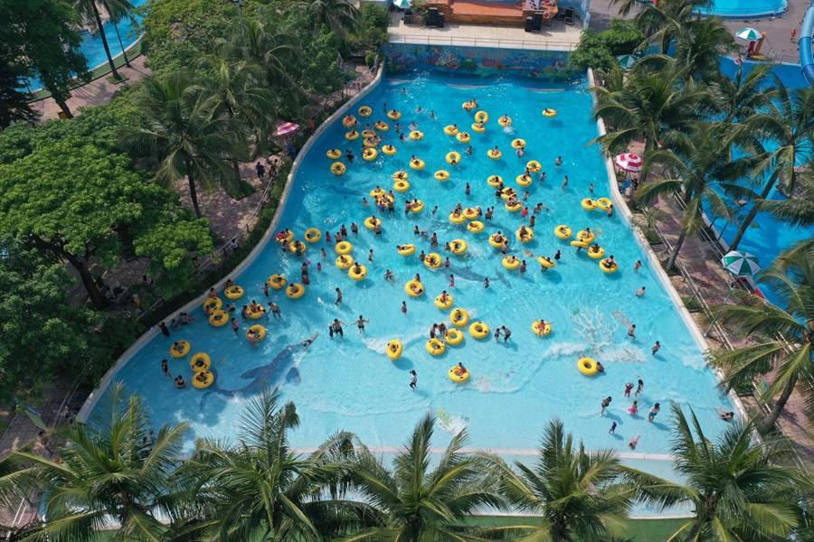 Công viên Hồ Tây: Kinh nghiệm vui chơi và giá vé tại đây
