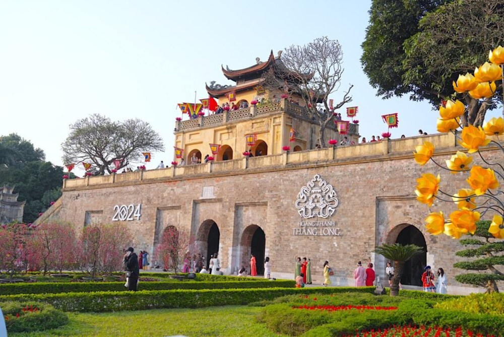 Công viên Hoàng Thành Thăng Long: Kinh nghiệm tham quan di tích nổi tiếng