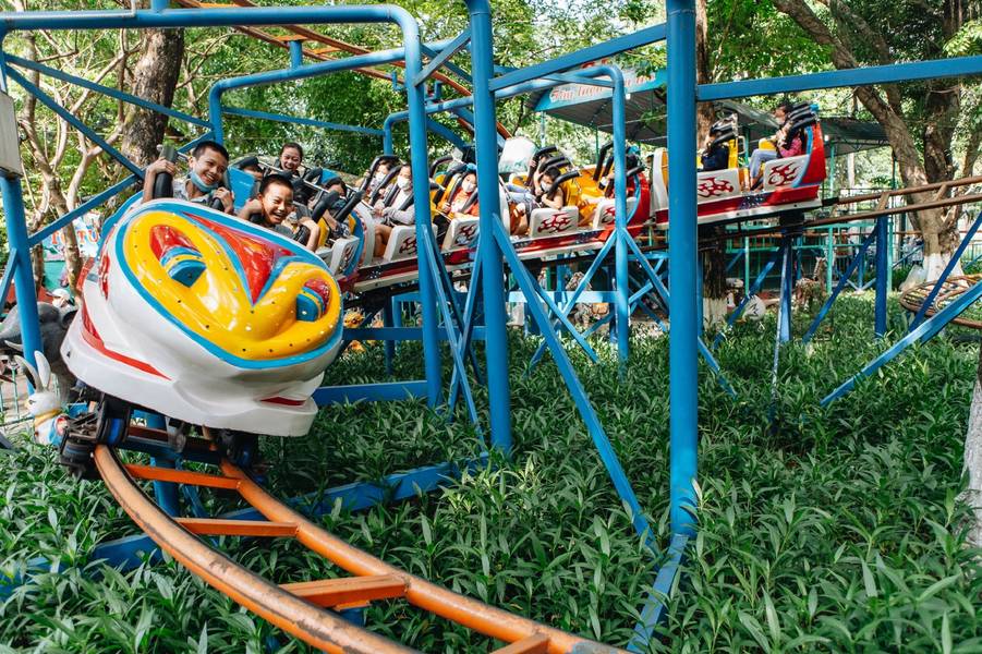 Công viên Thủ Lệ: Thiên đường vui chơi giữa lòng Hà Nội