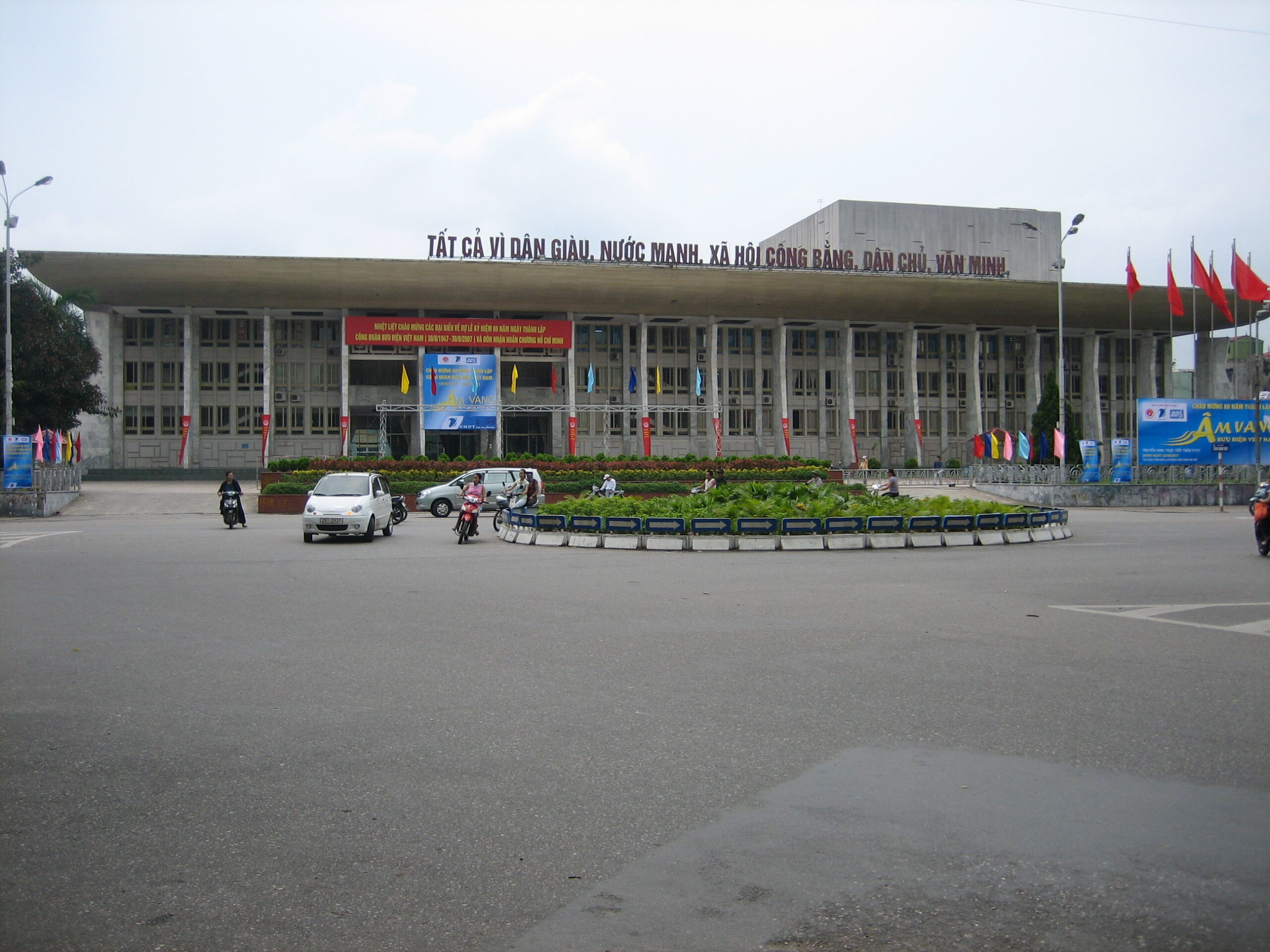 Cung Văn hóa Hữu nghị Hà Nội: Biểu tượng nghệ thuật lâu đời giữa lòng Thủ đô