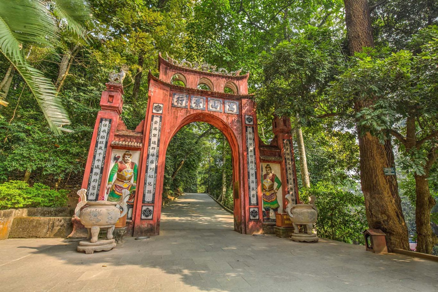 Đền Hùng — Di Tích Cội Nguồn Của Lịch Sử Việt Nam