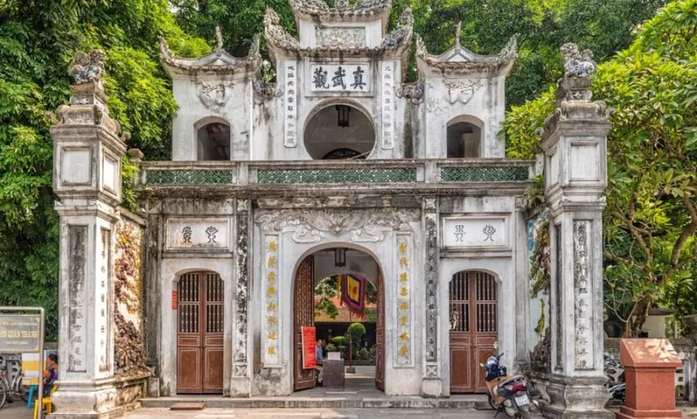 Đền Quán Thánh: Nơi linh thiêng trấn giữ phía Bắc thành Thăng Long