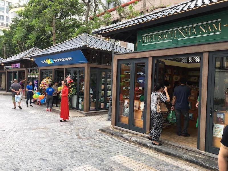 Đường sách Hà Nội: Thiên đường tri thức giữa lòng thủ đô cổ kính