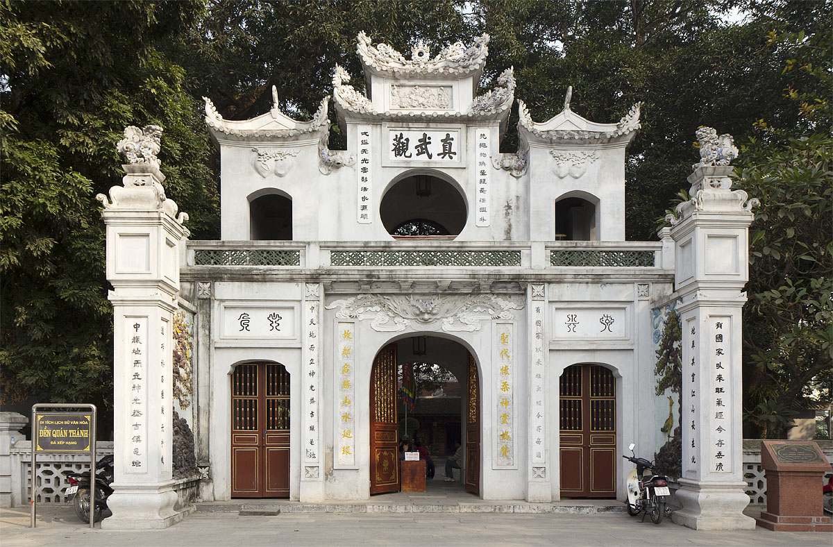 Đường Thanh Niên: Cung đường tình yêu lãng mạn giữa lòng thành phố