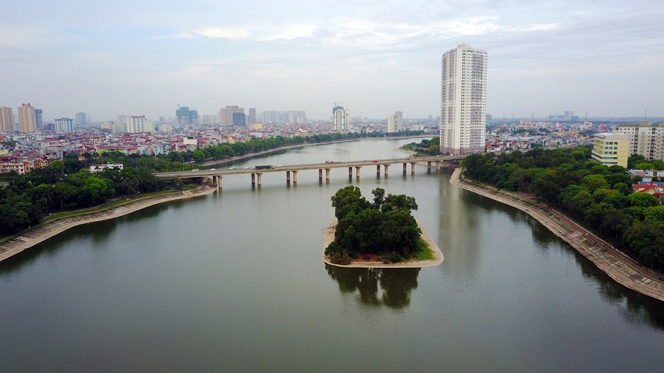 Hồ Linh Đàm: Viên ngọc xanh giữa lòng Hà Nội