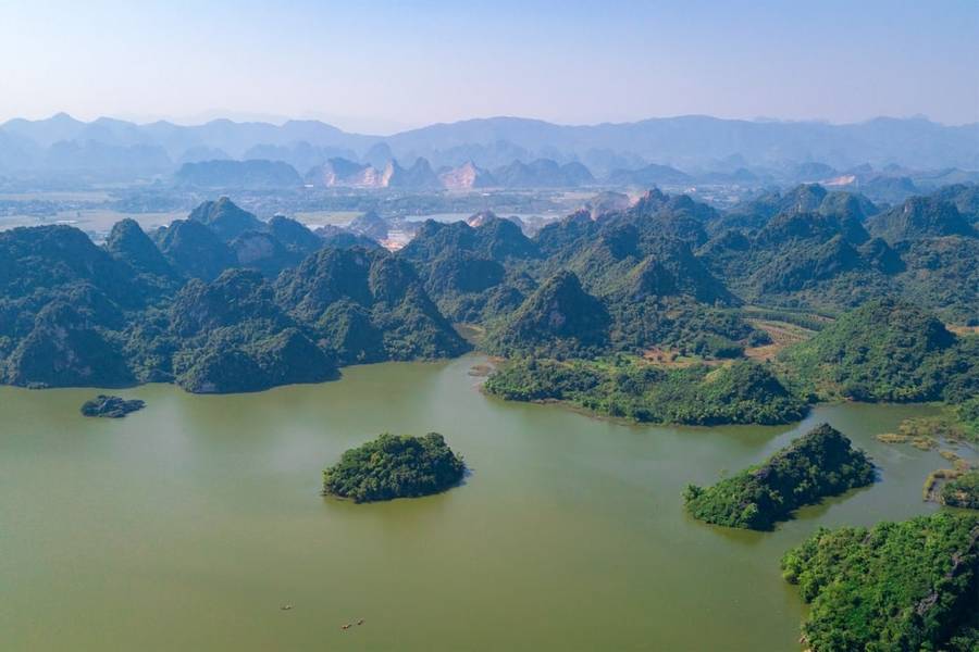 Hồ Quan Sơn — Thiên đường cắm trại xanh mướt cạnh Hà Nội