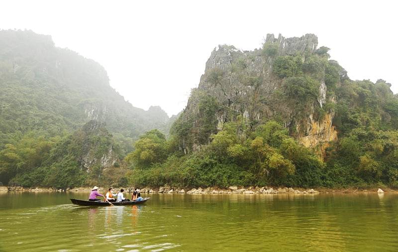 Hồ Quan Sơn — Thiên đường cắm trại xanh mướt cạnh Hà Nội