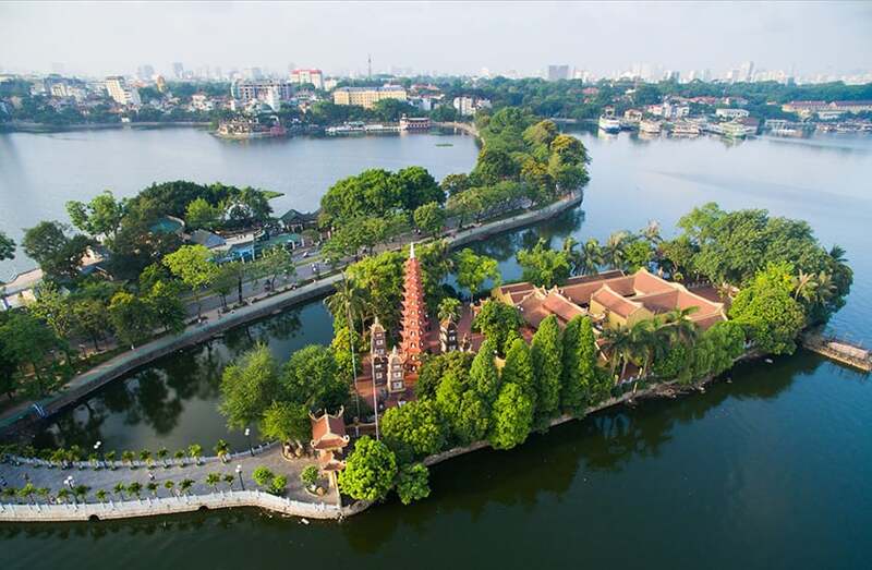 Hồ Tây địa điểm check-in thơ mộng quyến rũ giữa lòng Hà Nội