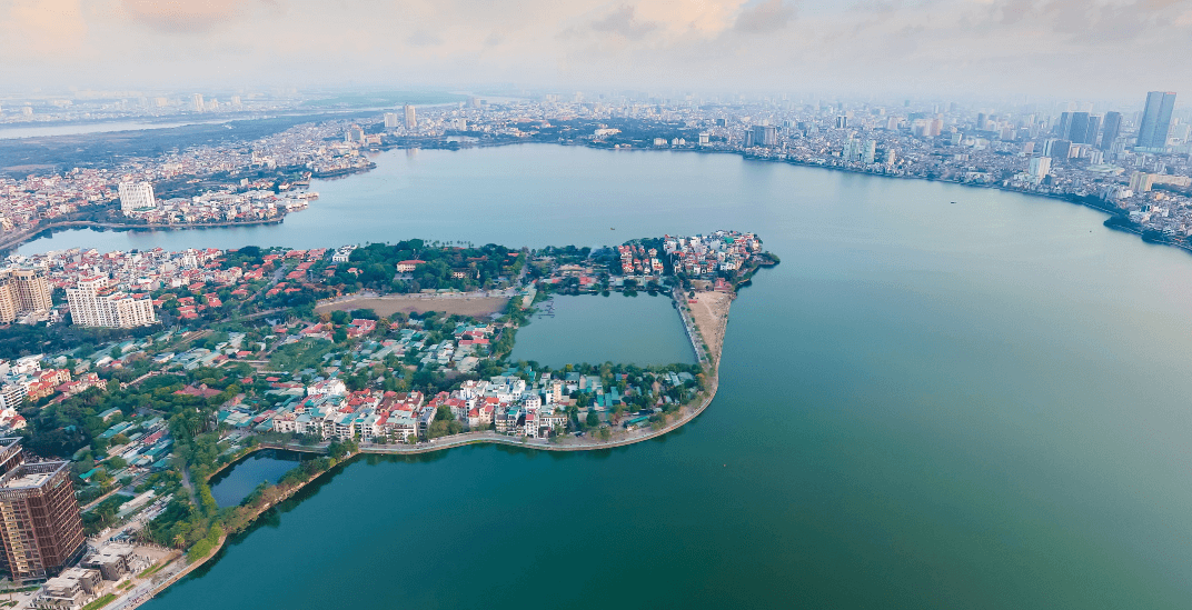 Hồ Tây địa điểm check-in thơ mộng quyến rũ giữa lòng Hà Nội