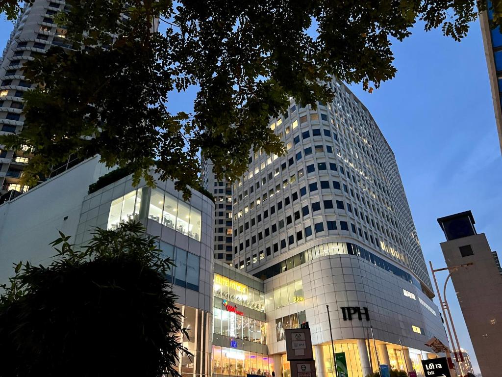 Indochina Plaza Hanoi: Viên Ngọc Quý Giữa Lòng Thủ Đô