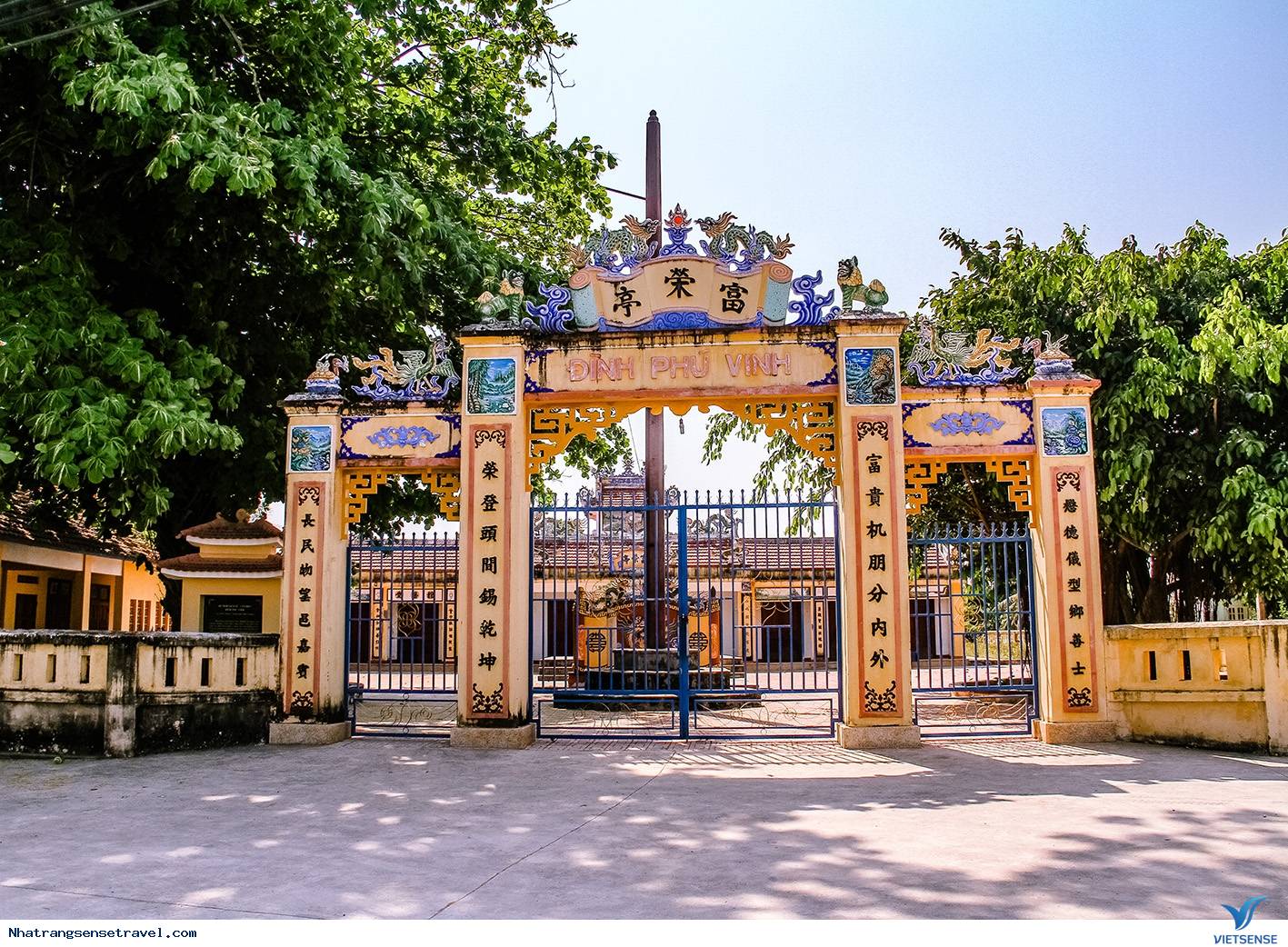 Làng cổ Phú Vinh: Chuyến đi Trở về Nét Cổ Kính Hà Nội