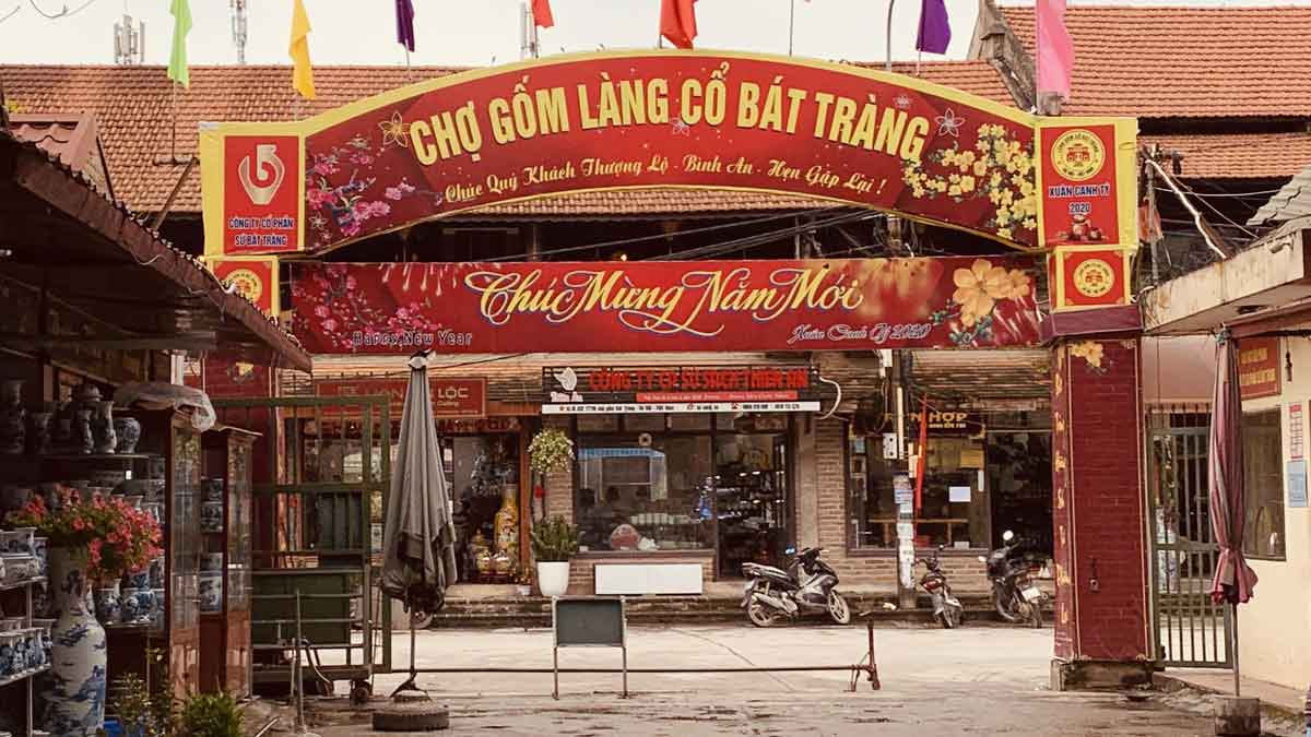 Làng gốm Bát Tràng: Trải nghiệm làng nghề trăm tuổi nổi tiếng Hà Nội