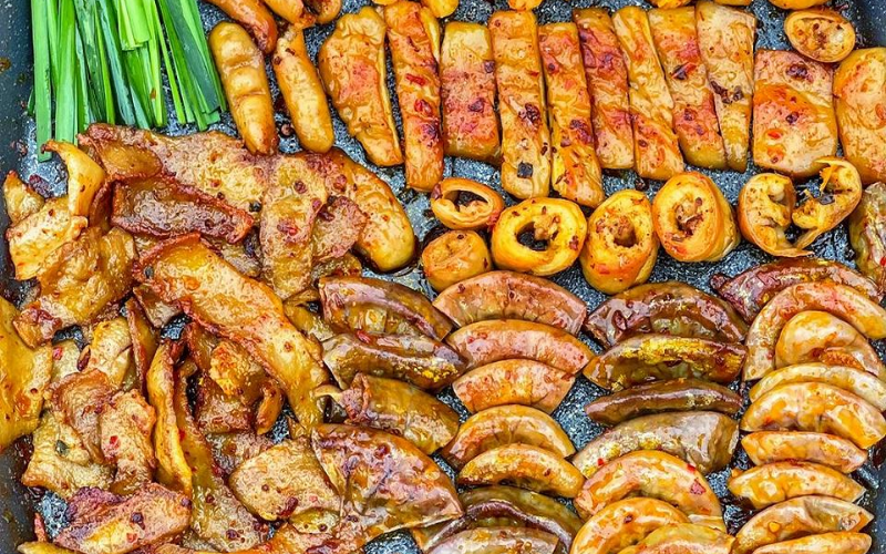Lòng nướng: Đặc sản níu chân thực khách Hà Thành