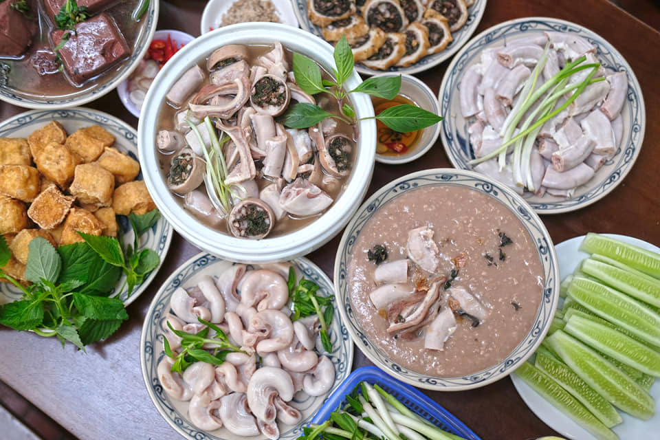 Lòng rán: Món ăn độc đáo, tinh hoa ẩm thực đường phố Hà Nội