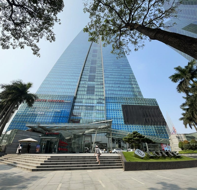 Lotte Center Hà Nội: Ăn Gì? Chơi Gì? Trải Nghiệm Đỉnh Cao Tại Hà Nội