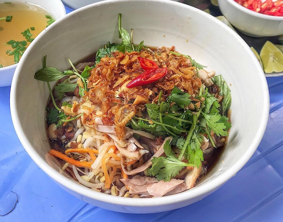 Miến trộn Hà Thành: Niềm tự hào ẩm thực đường phố của Thủ Đô