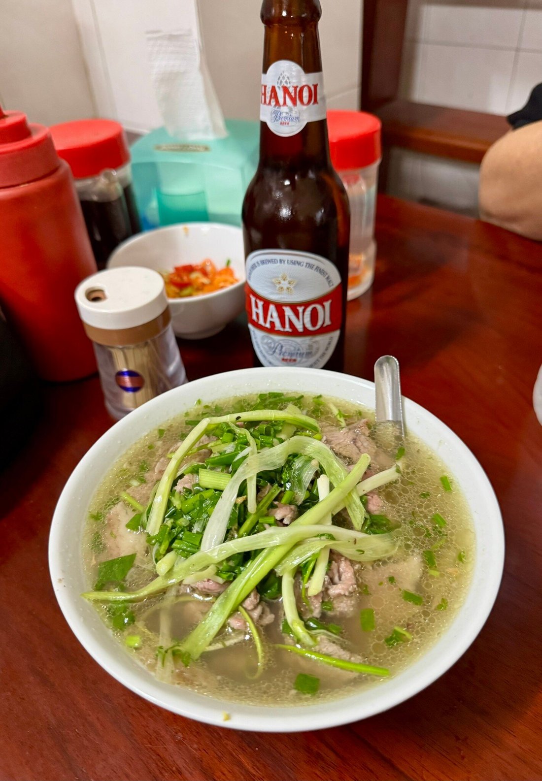 Phở Bát Đàn: Tinh hoa ẩm thực gia truyền 100 năm tại Hà Nội