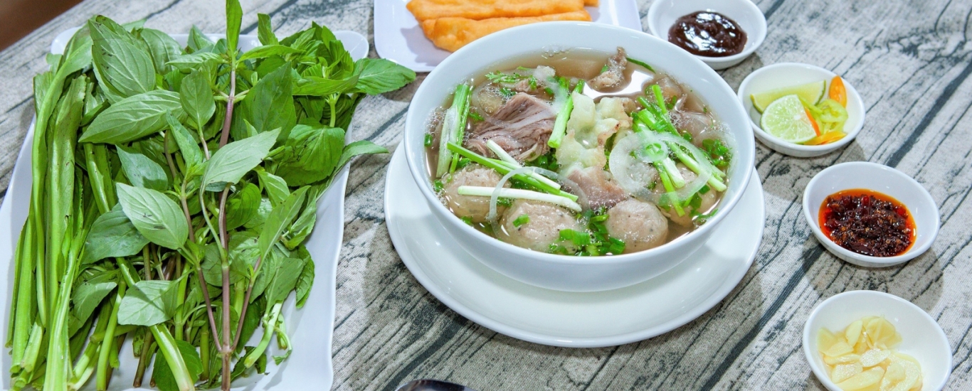 Phở bò Lý Quốc Sư – Tinh Hoa Ẩm Thực Đỉnh Cao Tại Hà Nội