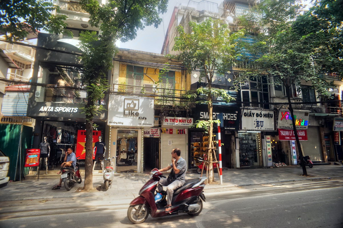 Phố cổ Hàng Bông: Hành trình khám phá linh hồn Hà Nội cùng Era Hotel