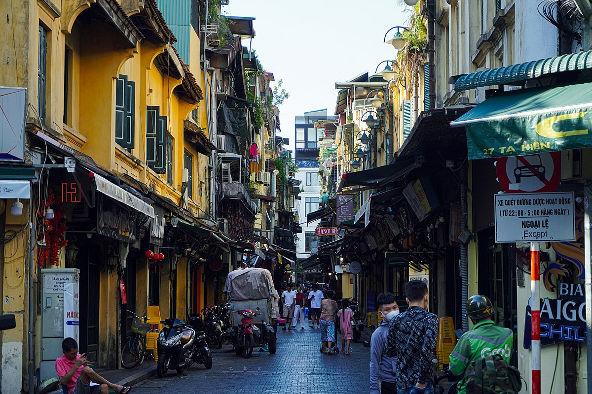 Phố cổ Nguyễn Siêu: Dấu ấn Hà Nội không thể bỏ qua