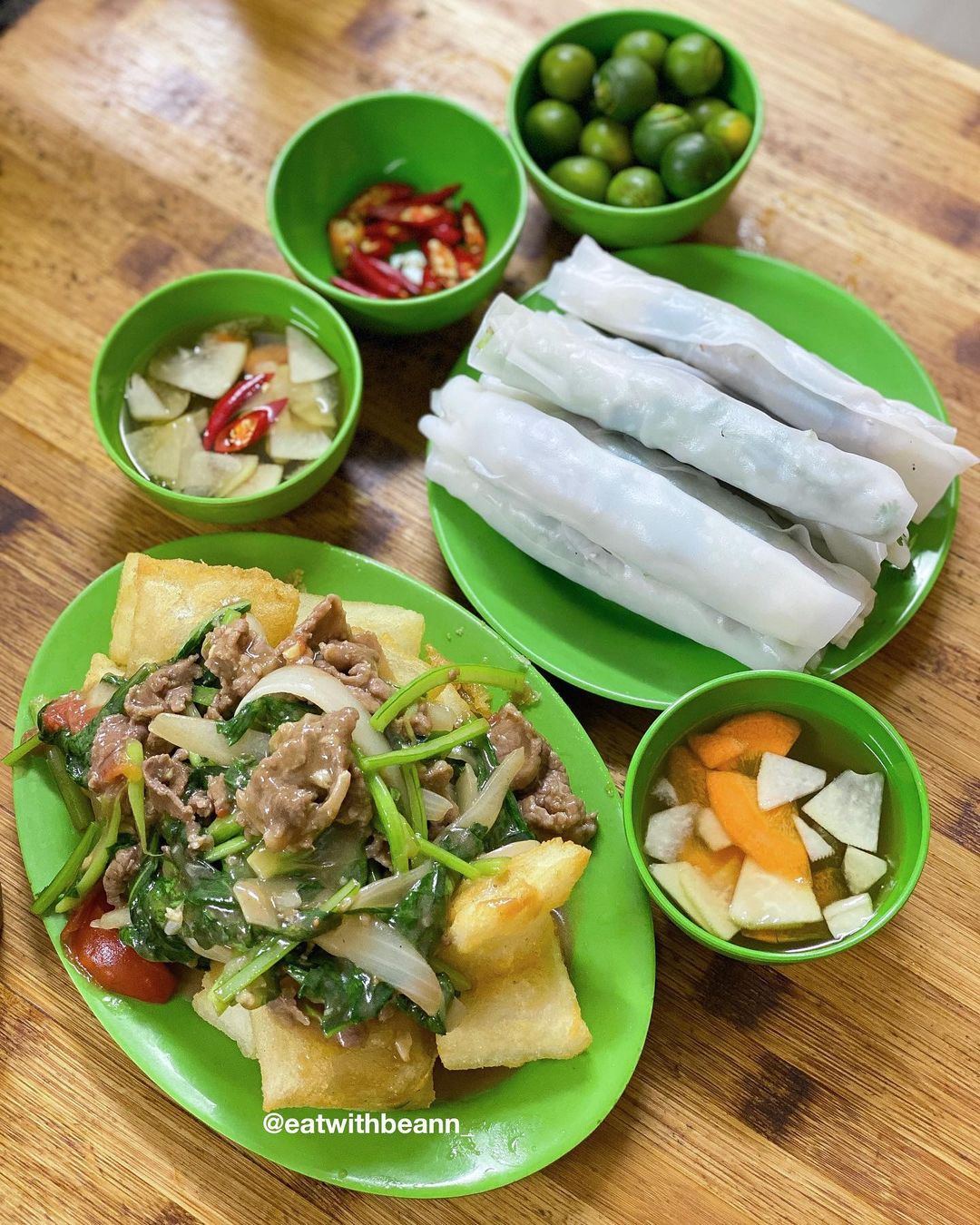 Phở cuốn Ngũ Xá: Tinh Hoa Ẩm Thực Hà Nội và Hành Trình Khám Phá Cùng Era Hotel