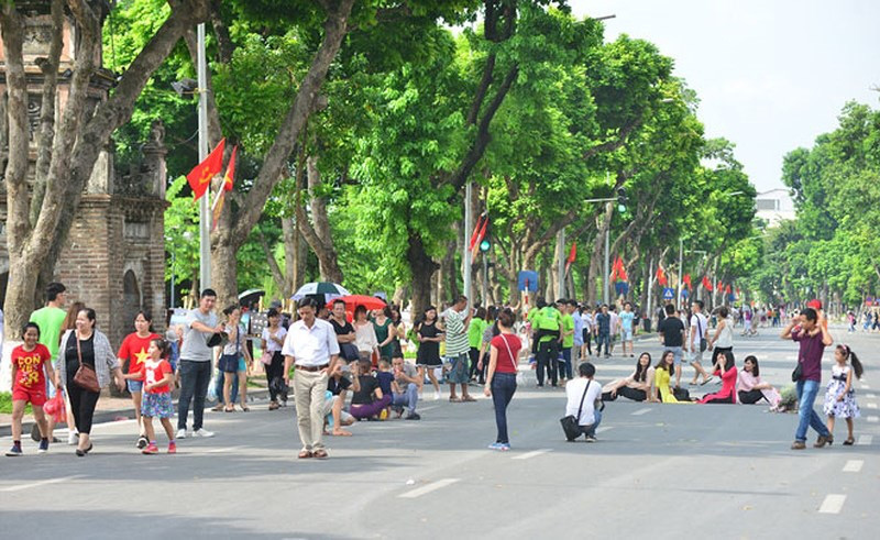 Phố đi bộ Hồ Gươm: Nơi Giao Thoa Văn Hóa Và Lịch Sử Ngàn Năm