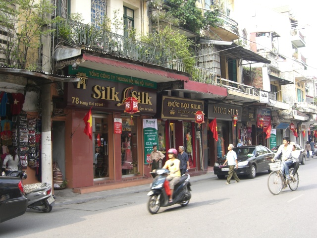 Phố Hàng Gai: Linh hồn phố cổ Hà Nội ít ai biết
