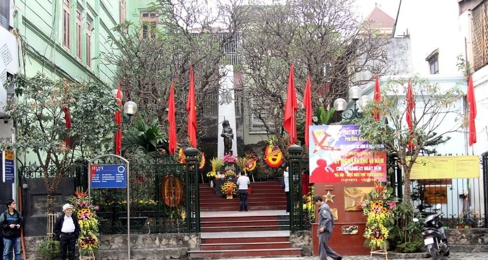 Phố Khâm Thiên: Khám Phá Trọn Vẹn Vẻ Đẹp và Sức Hút Đặc Biệt giữa Lòng Hà Nội