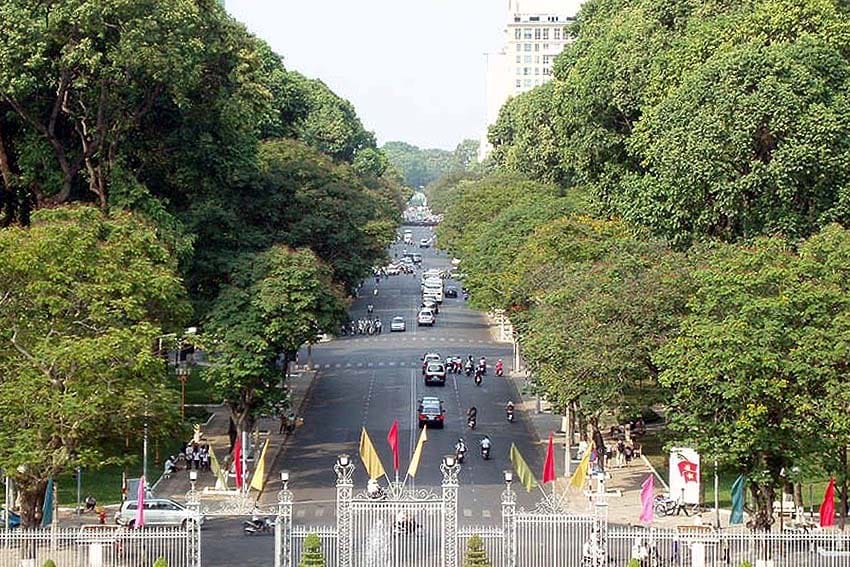 Phố Lê Duẩn: Khám Phá Vẻ Đẹp Sôi Động Giữa Lòng Hà Nội