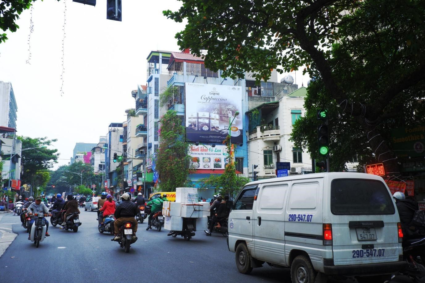 Phố Lê Duẩn: Khám Phá Vẻ Đẹp Sôi Động Giữa Lòng Hà Nội