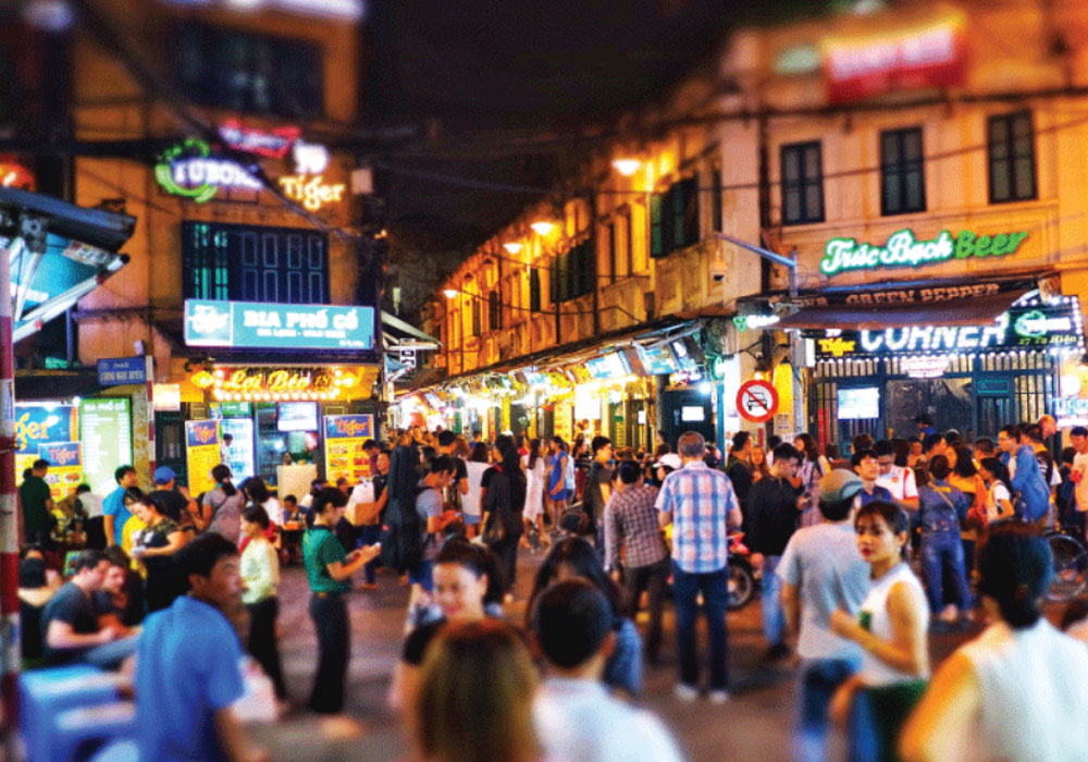 Phố Tạ Hiện: Review &#8220;Phố Không Ngủ&#8221; Ngay Giữa Lòng Hà Nội